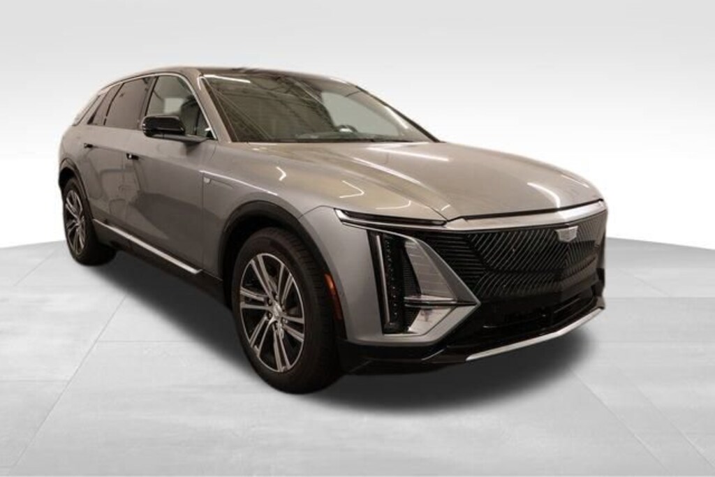 New 2026 CADILLAC LYRIQ Luxury SUV