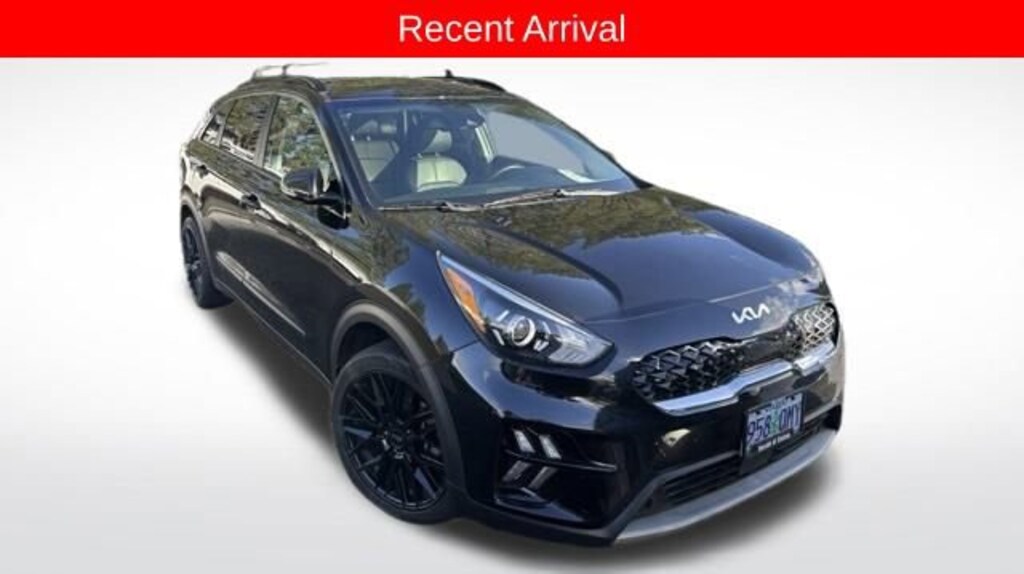 Used 2022 Kia Niro Touring SE