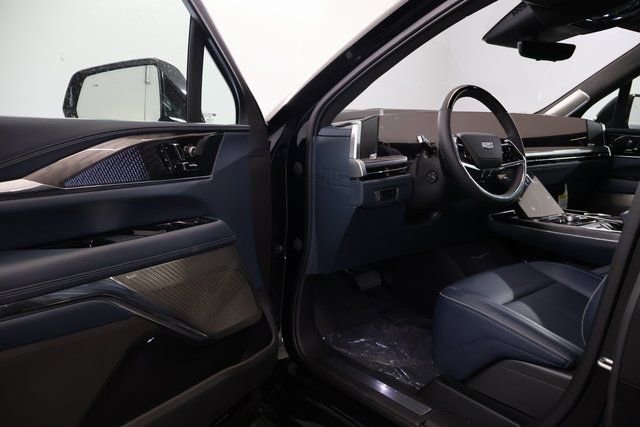 2026 Cadillac Escalade IQL Premium Sport - Photo 6