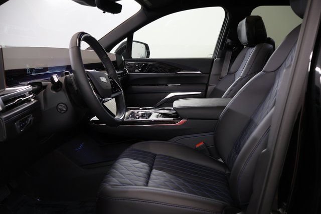 2026 Cadillac Escalade IQL Luxury - Photo 12
