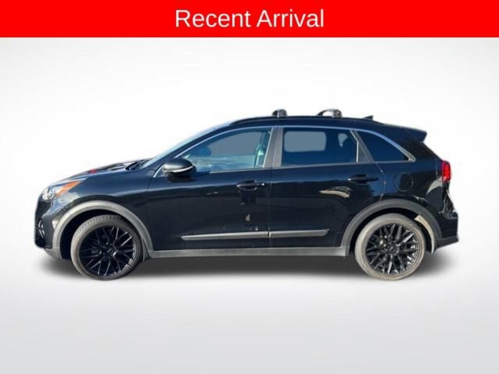 Used 2022 Kia Niro Touring SE