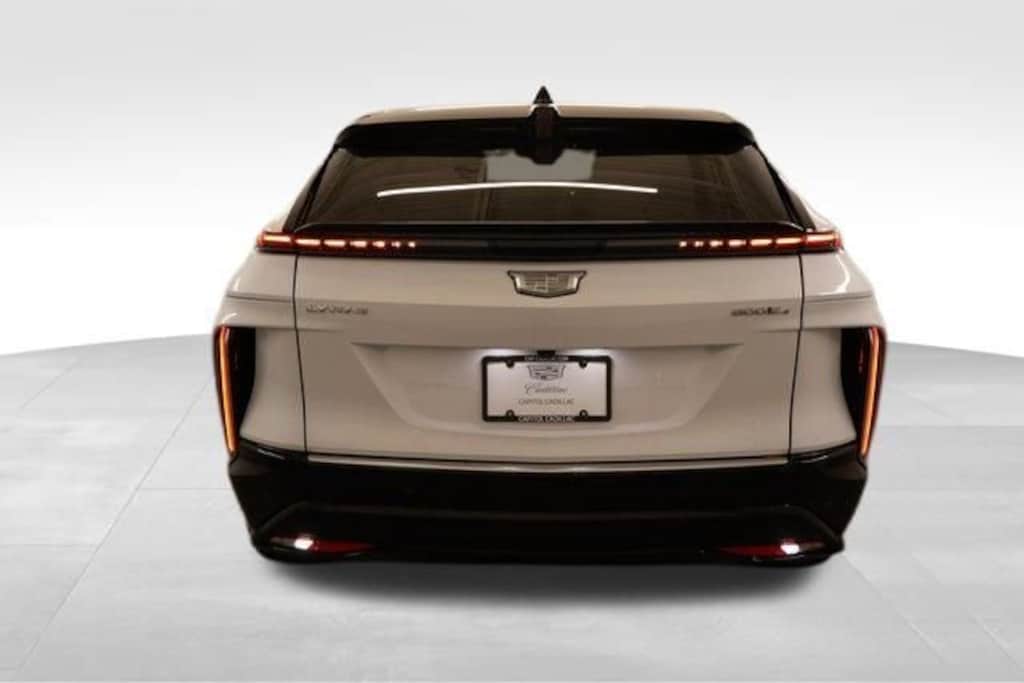New 2026 CADILLAC LYRIQ Luxury SUV