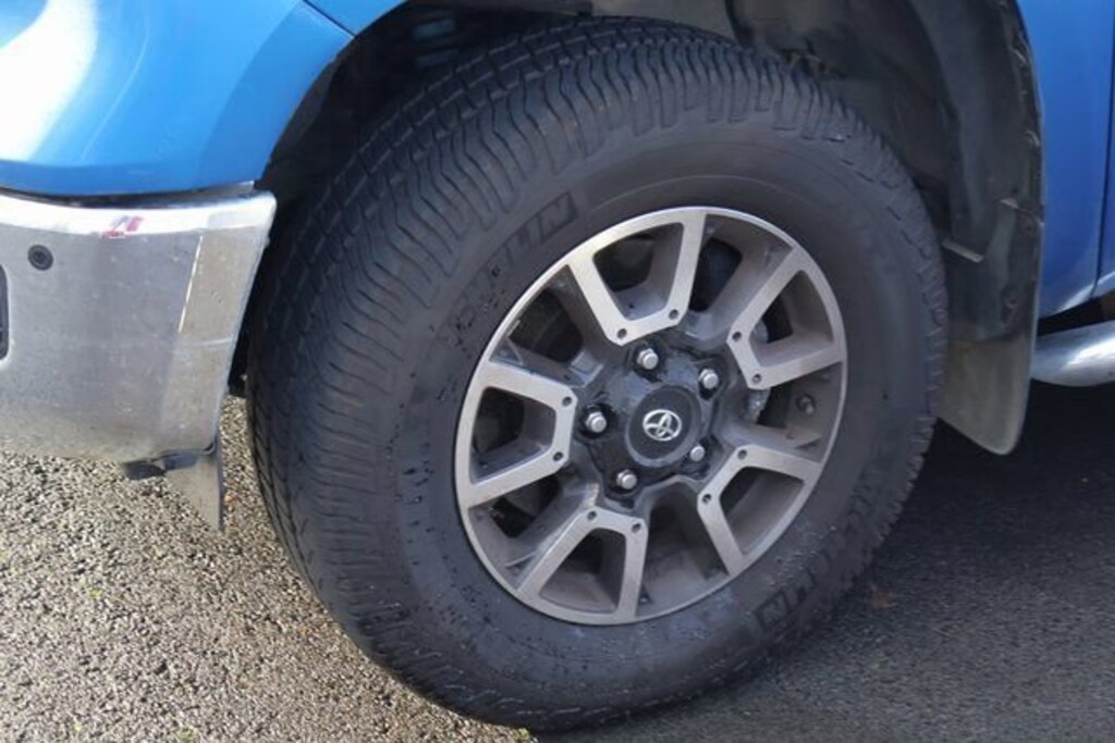 Used 2017 Toyota Tundra 4WD SR5