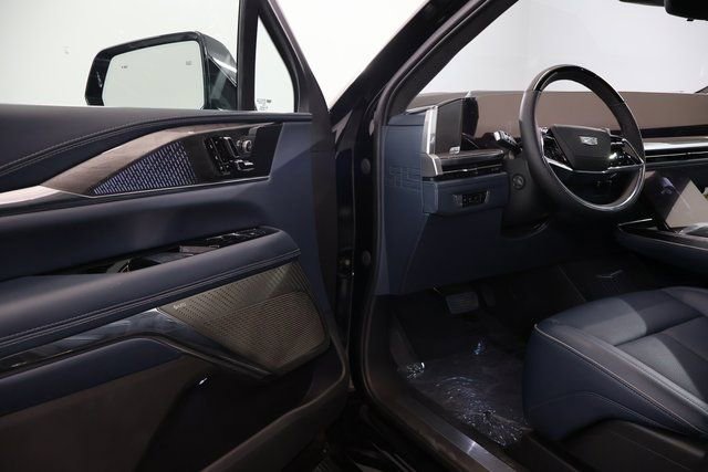 2026 Cadillac Escalade IQL Premium Luxury - Photo 6