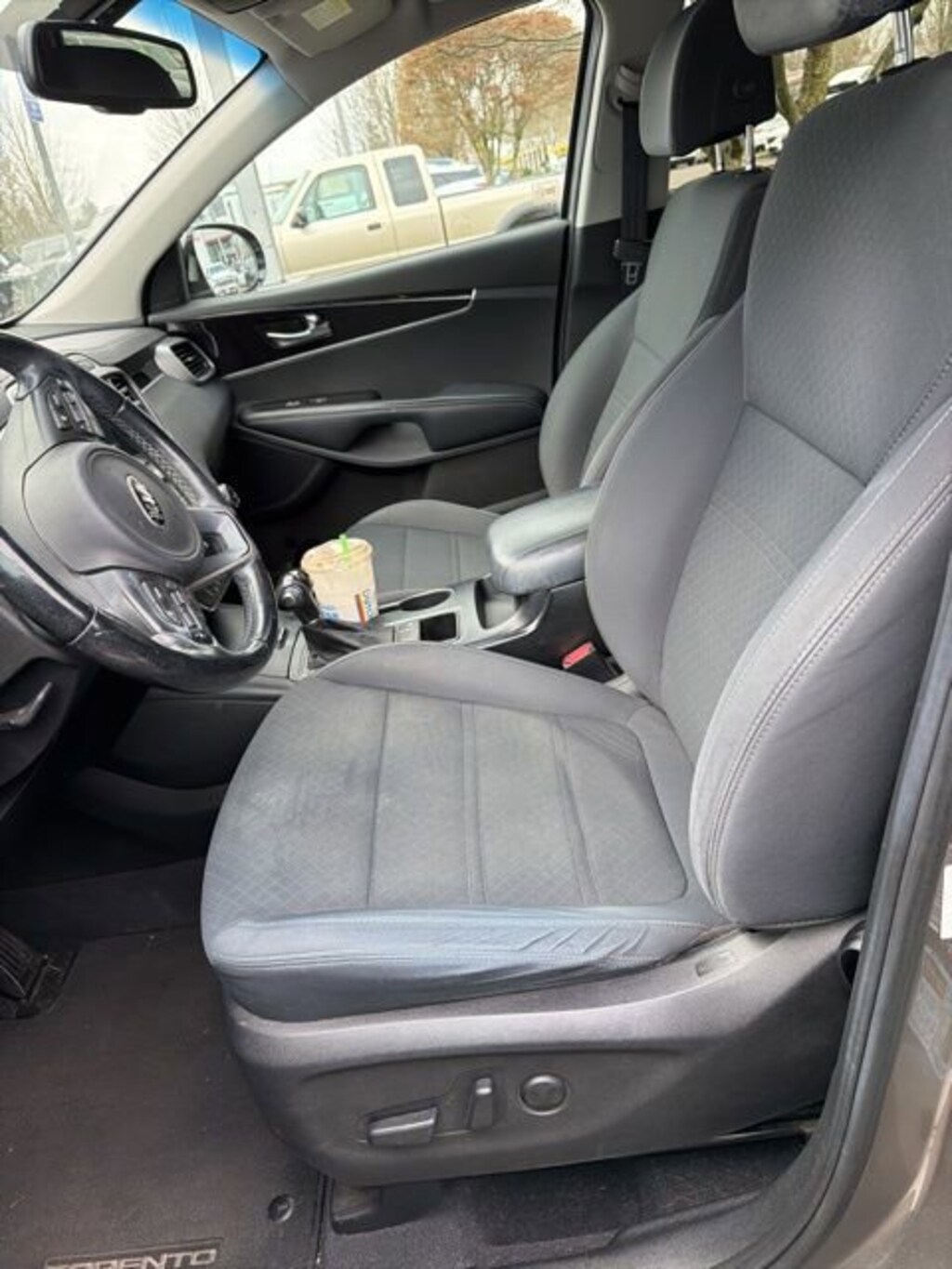 Used 2017 Kia Sorento LX