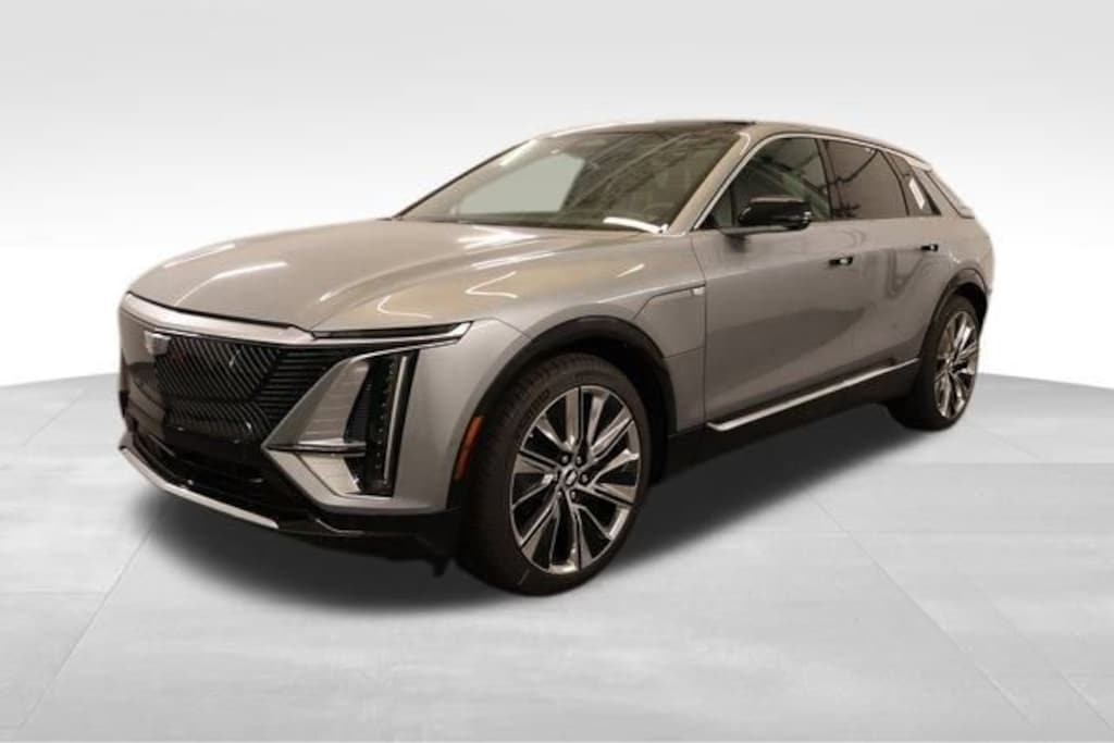 New 2026 CADILLAC LYRIQ Signature Luxury SUV