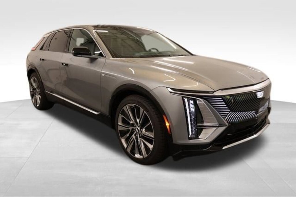 New 2026 CADILLAC LYRIQ Signature Luxury SUV