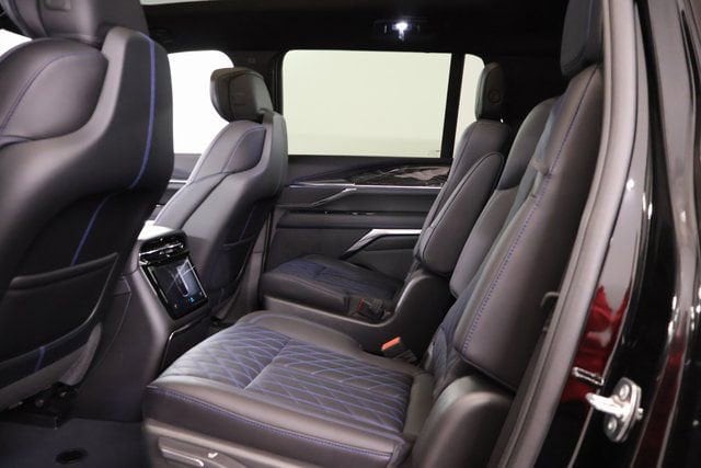2026 Cadillac Escalade IQL Luxury - Photo 30