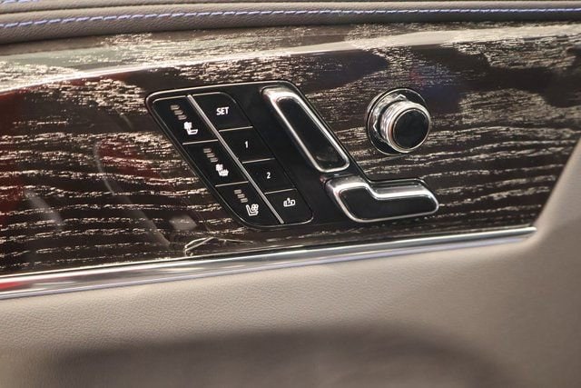 2026 Cadillac Escalade IQL Luxury - Photo 11