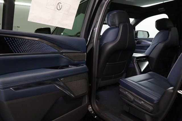 2026 Cadillac Escalade IQL Premium Luxury - Photo 24