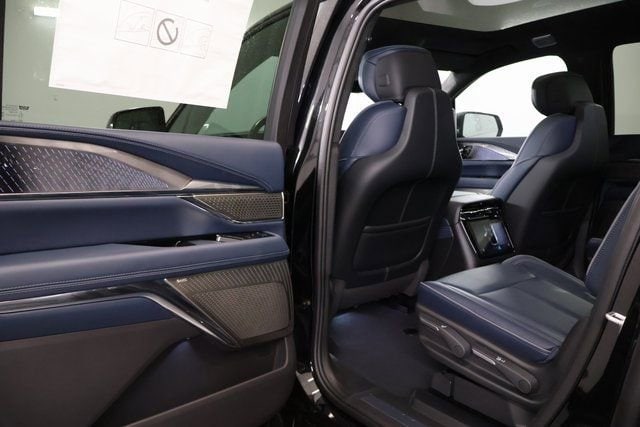 2026 Cadillac Escalade IQL Premium Sport - Photo 24