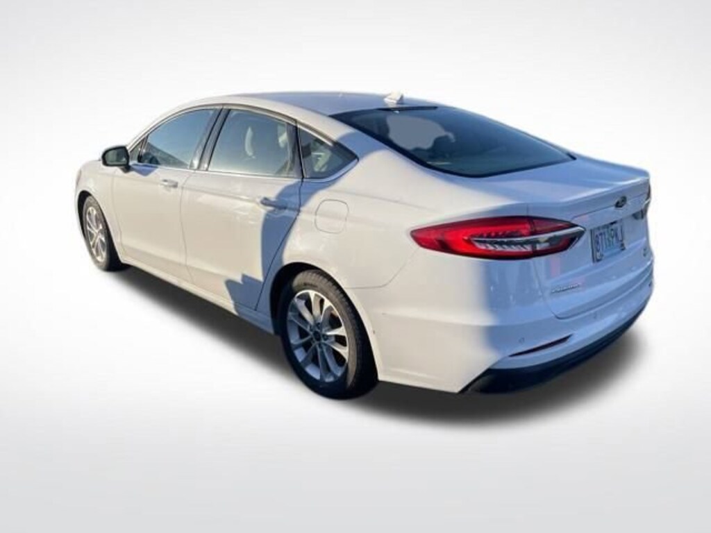 Used 2019 Ford Fusion SE