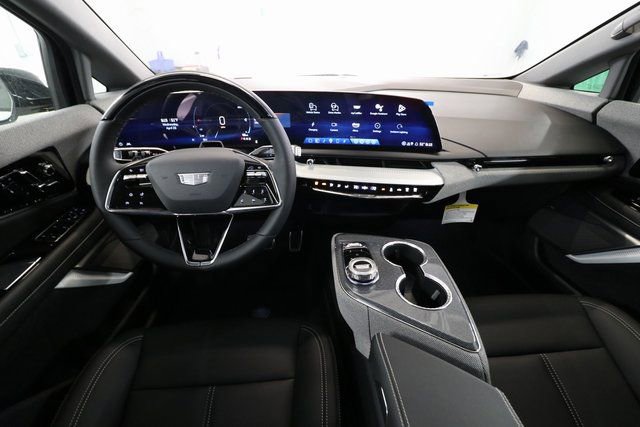 2025 Cadillac Optiq Sport photo 3