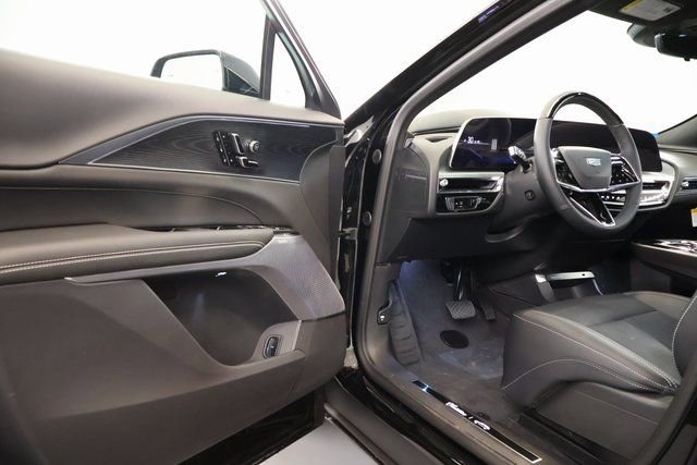 2026 Cadillac LYRIQ Signature Luxury - Photo 6