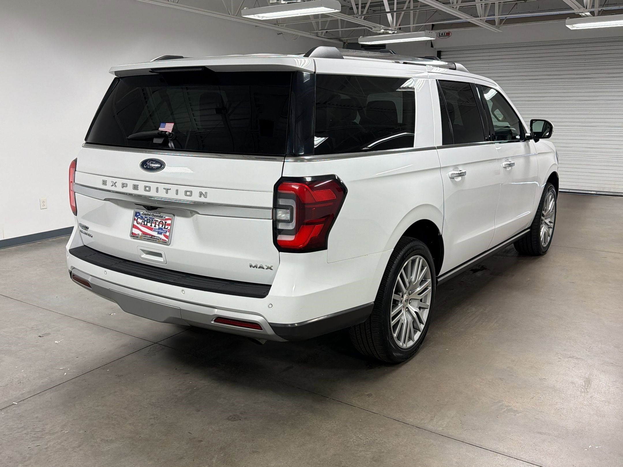 2023 Ford Expedition Limited MAX photo 3