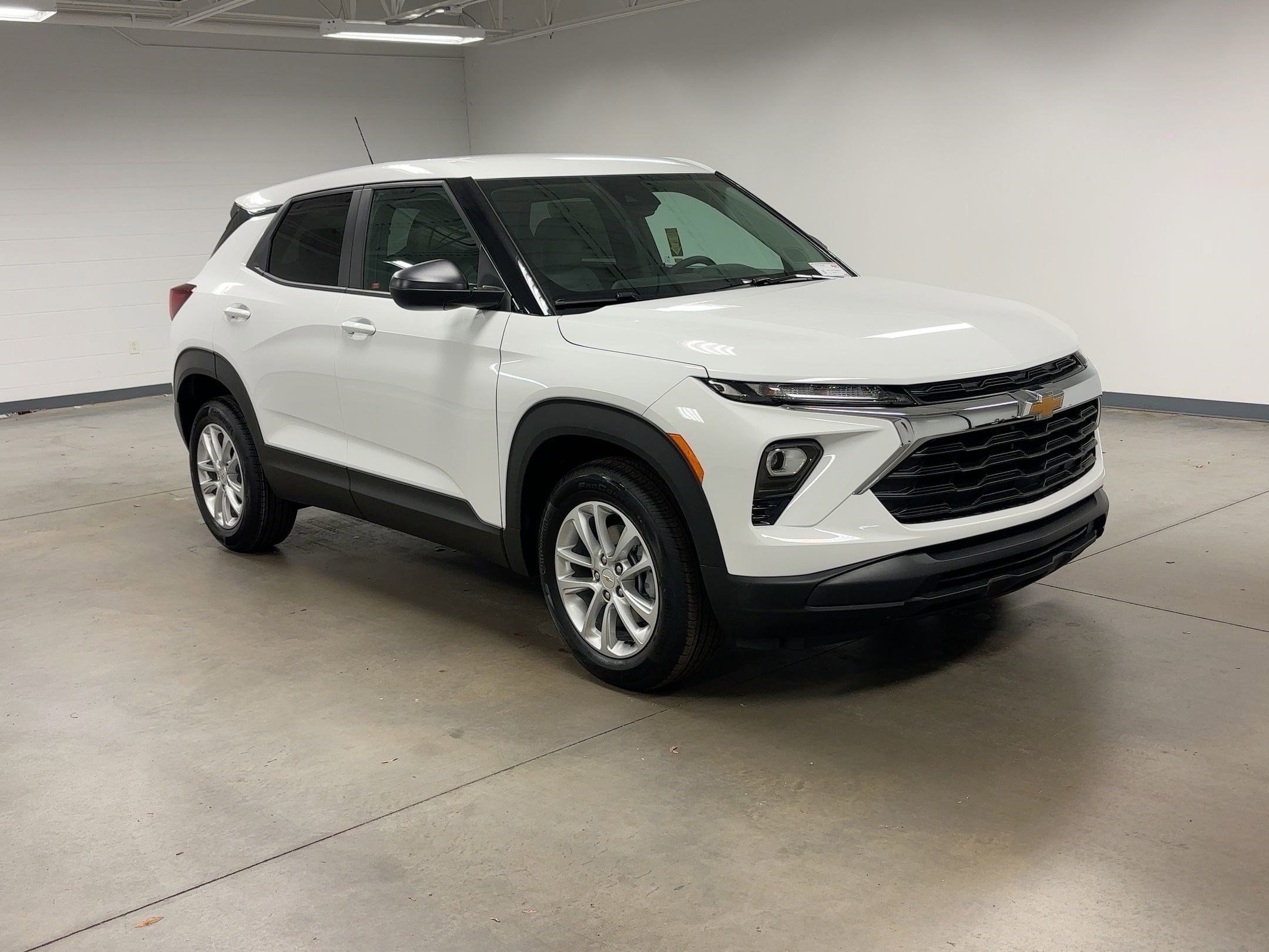 2026 Chevrolet Trailblazer LS photo 5