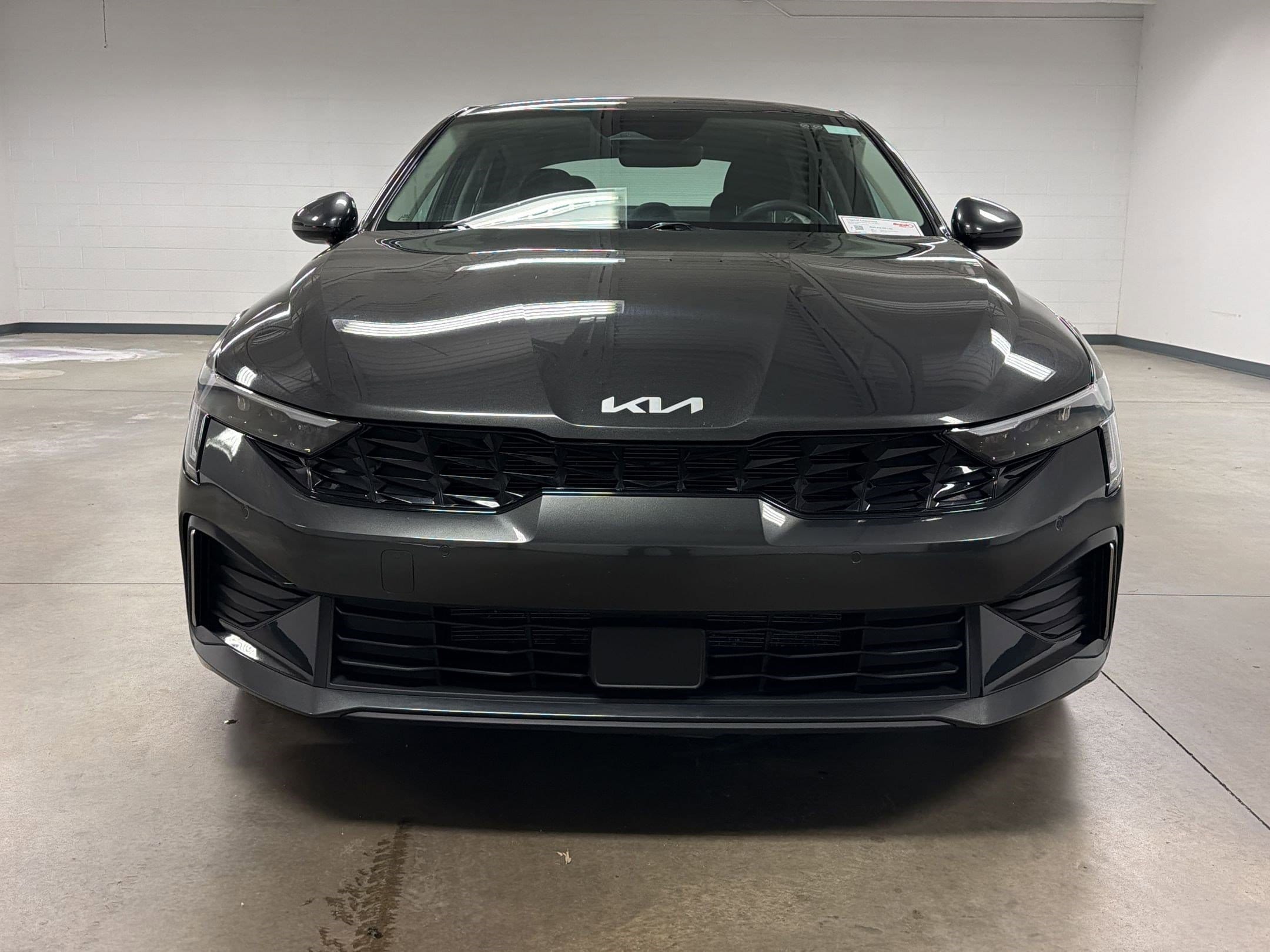 2025 Kia K5 LXS photo 5