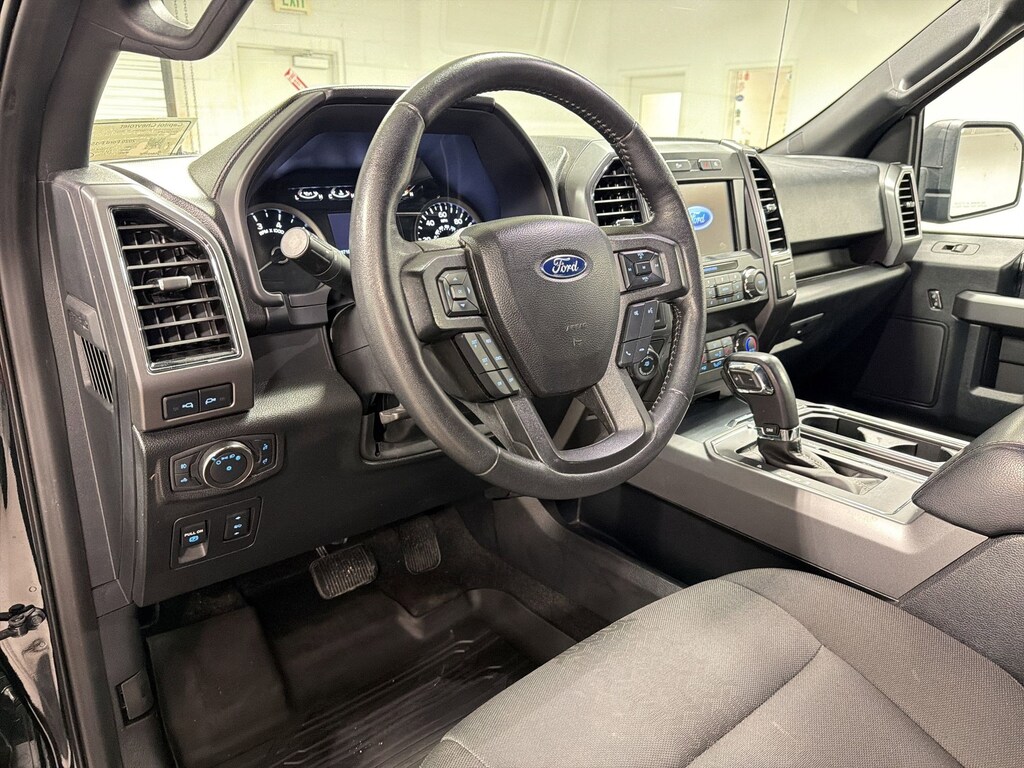 Used 2020 Ford F-150 XLT Truck