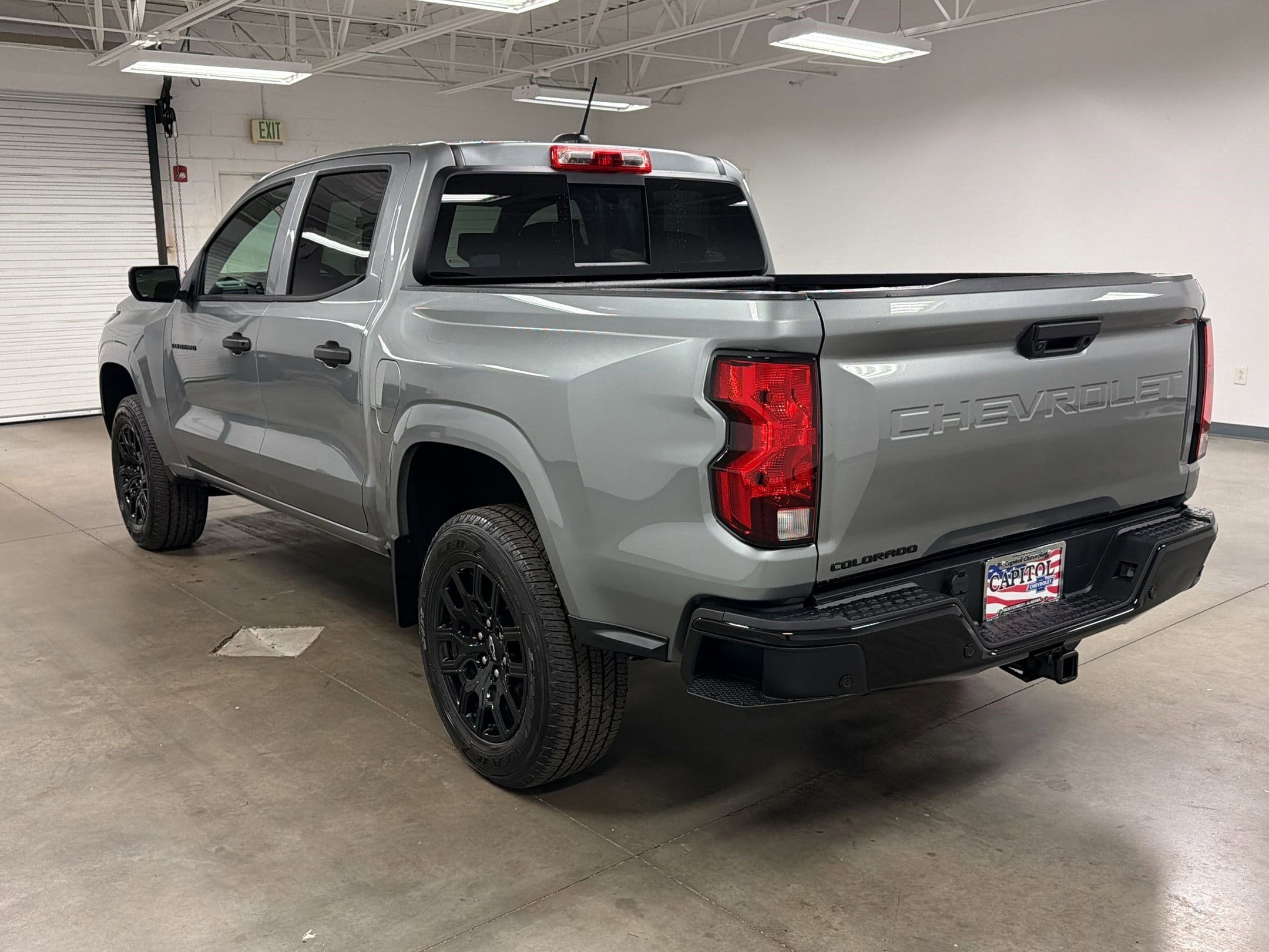 2026 Chevrolet Colorado WT photo 2