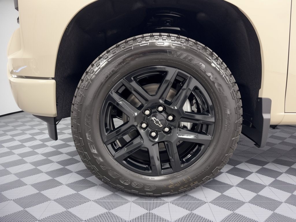 2026 Chevrolet Silverado 1500 Custom - Photo 13