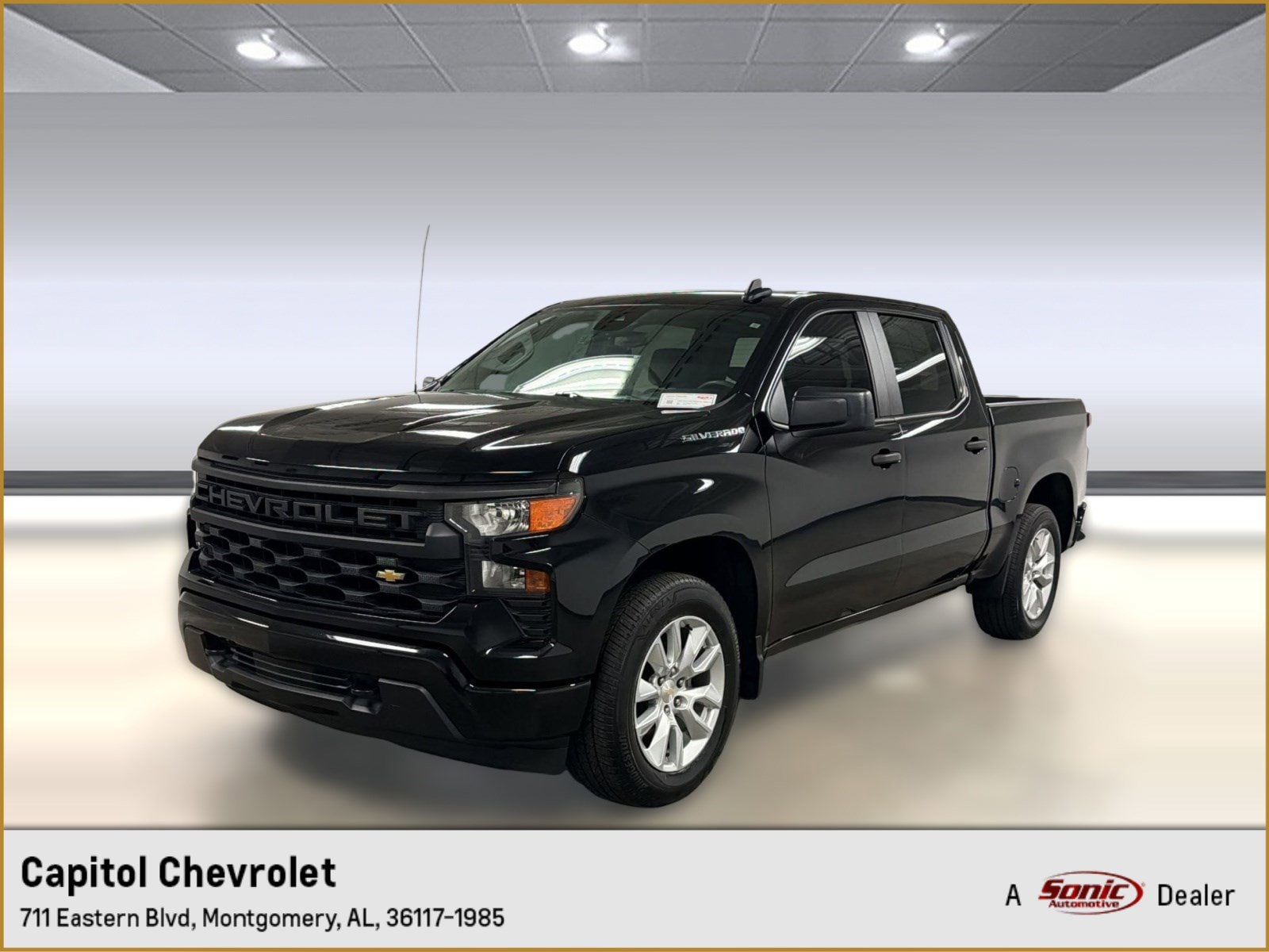 2023 Chevrolet Silverado 1500 Custom photo 1