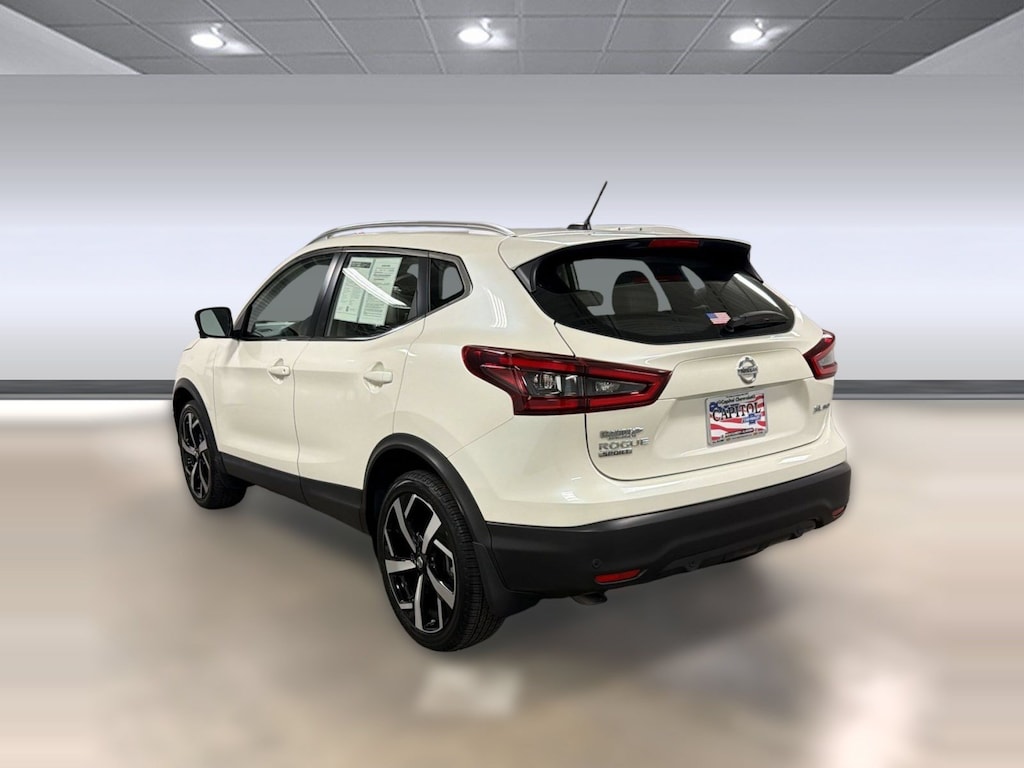 Used 2021 Nissan Rogue Sport SL AWD Xtronic CVT SUV