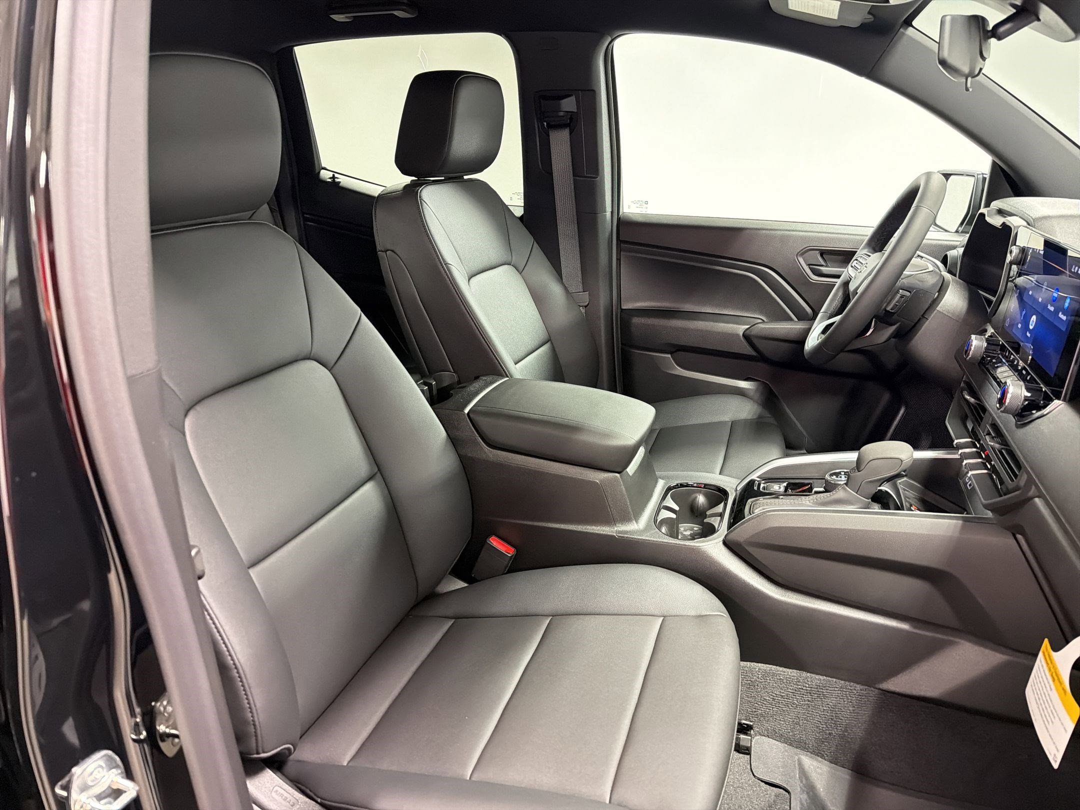 2026 Chevrolet Colorado Trail Boss - Photo 31
