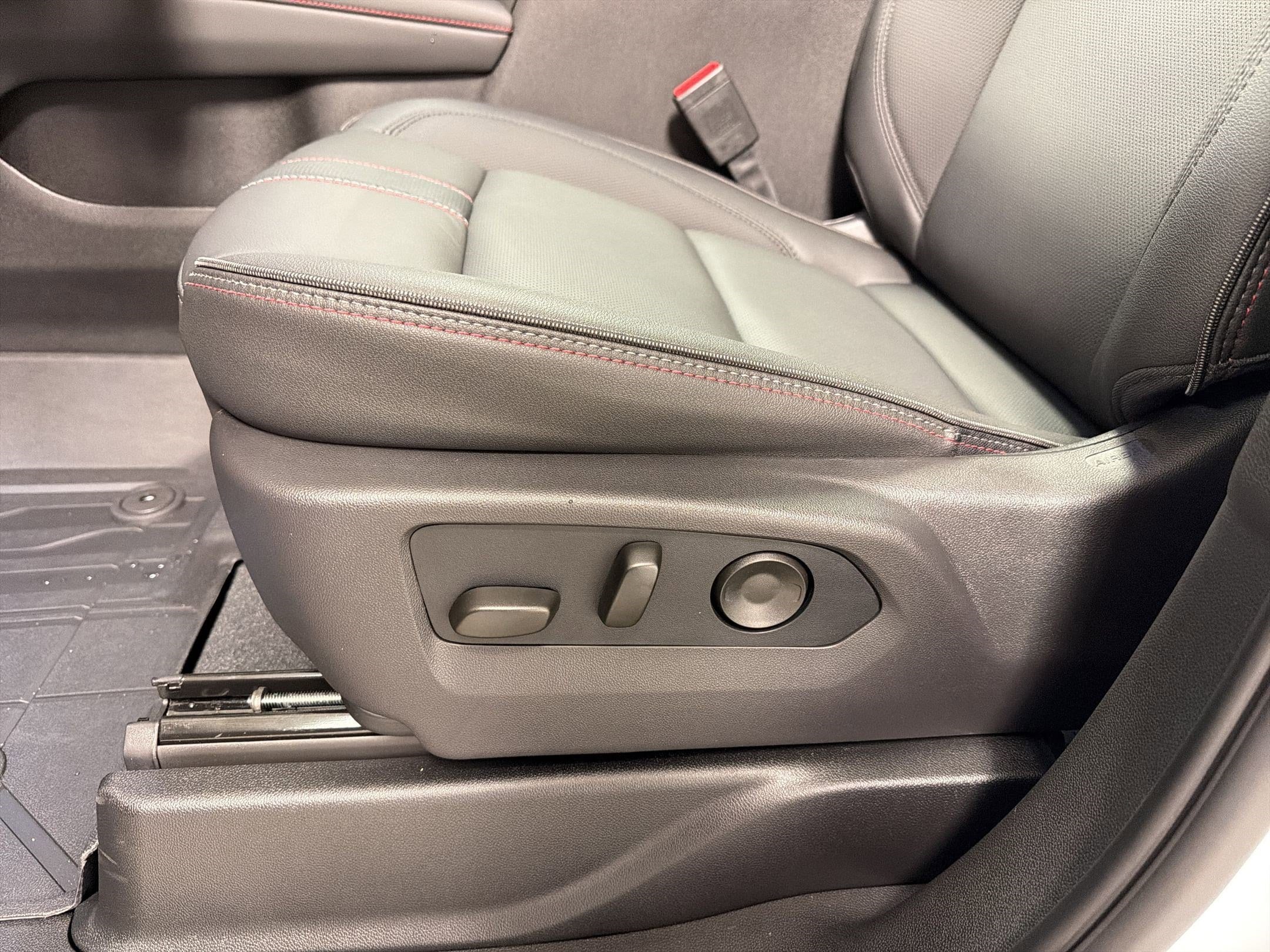 2026 Chevrolet Tahoe RST - Photo 11