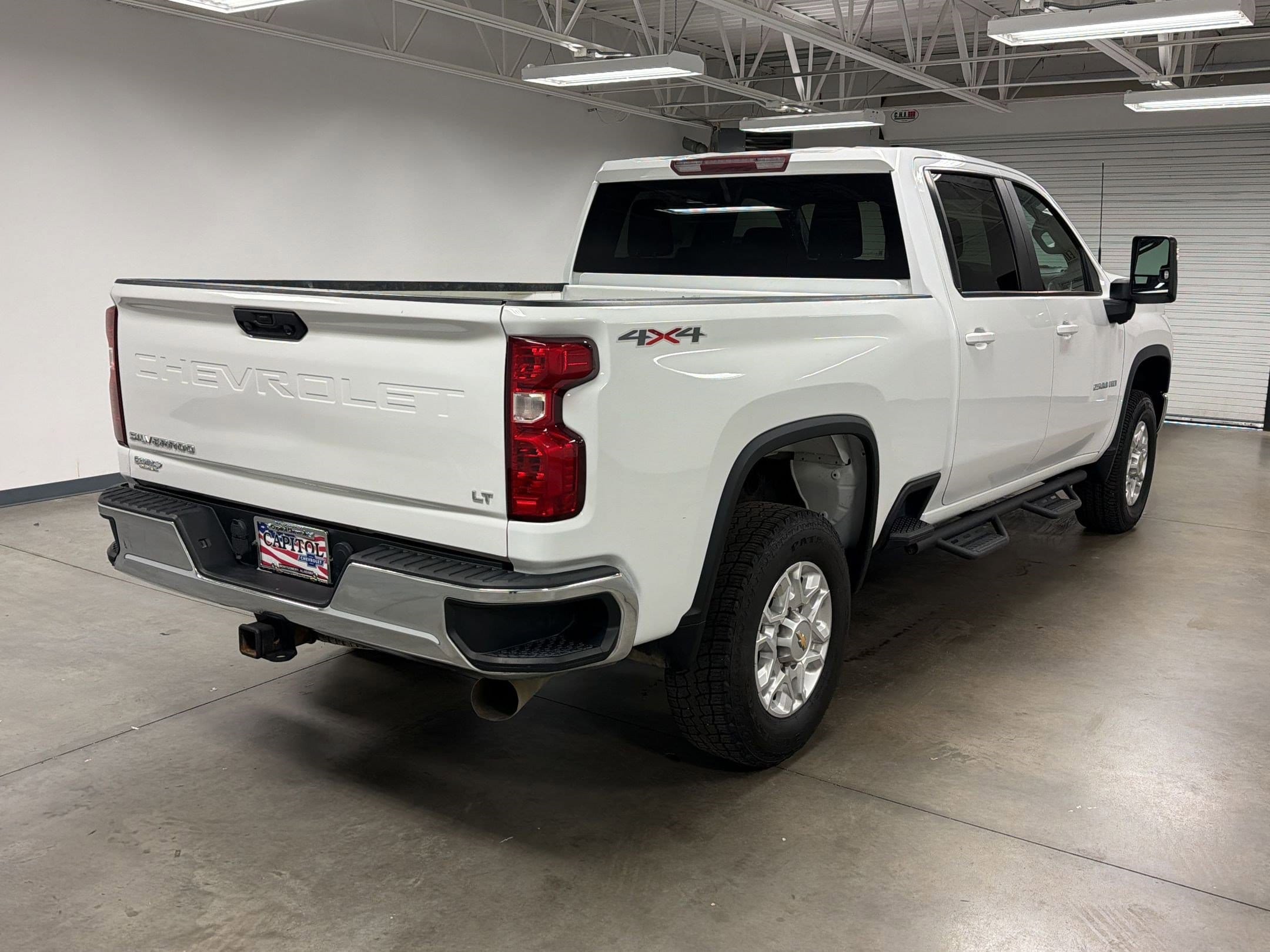 2021 Chevrolet Silverado 2500 HD LT photo 3