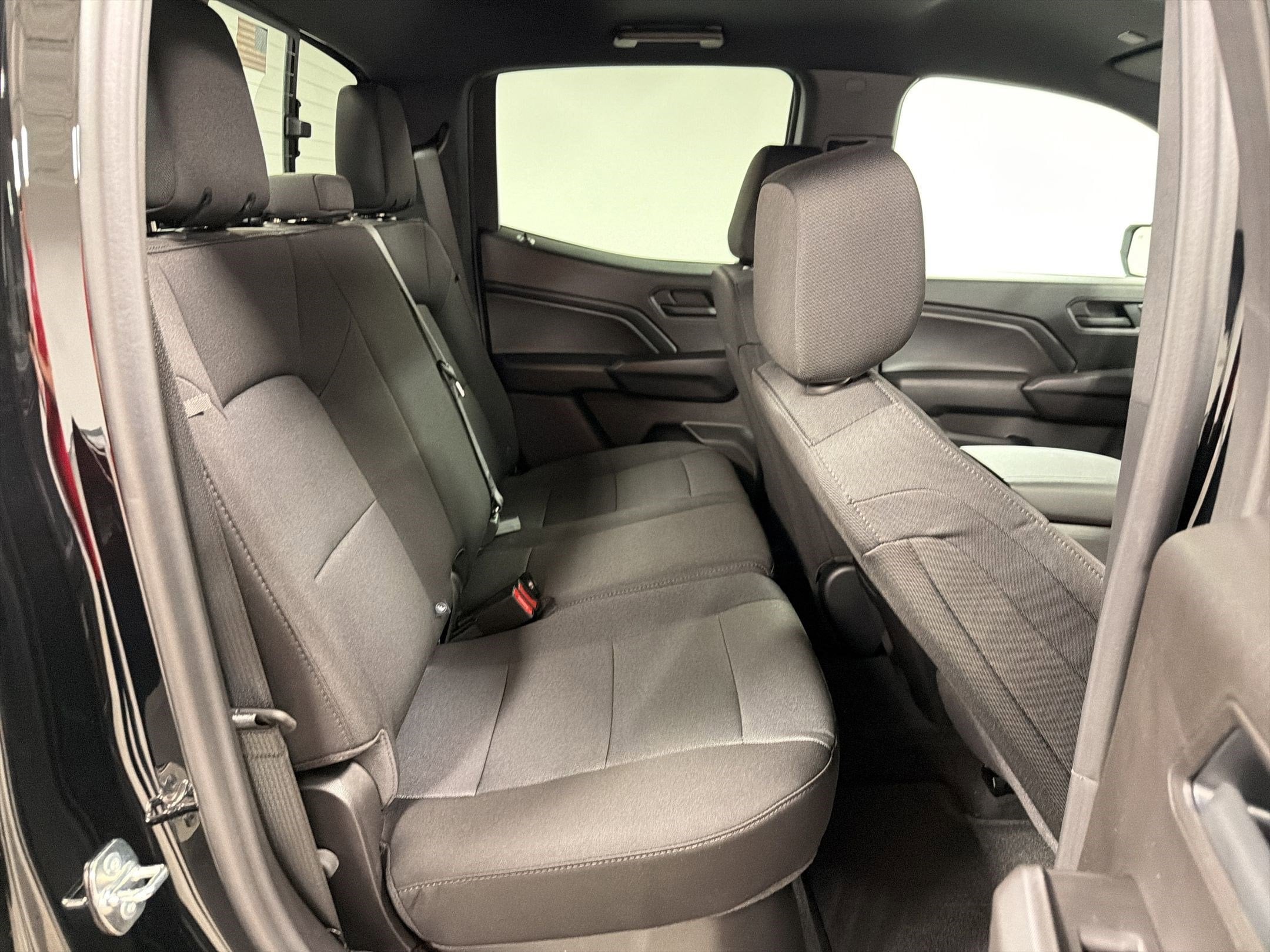 2026 Chevrolet Colorado Trail Boss - Photo 29
