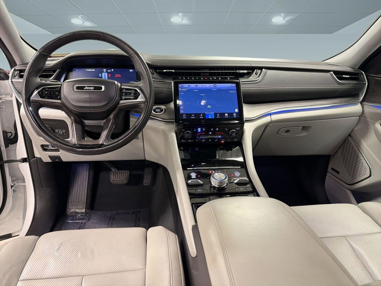 2023 Jeep Grand Cherokee Overland - Photo 16