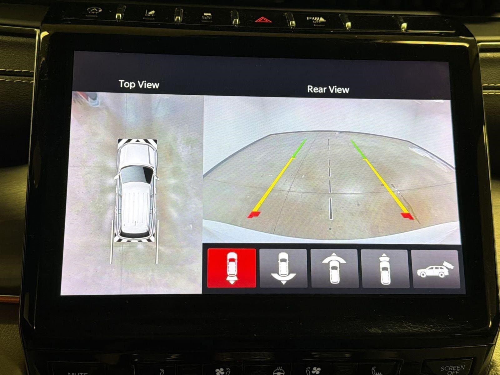 2023 Jeep Grand Cherokee Overland - Photo 26