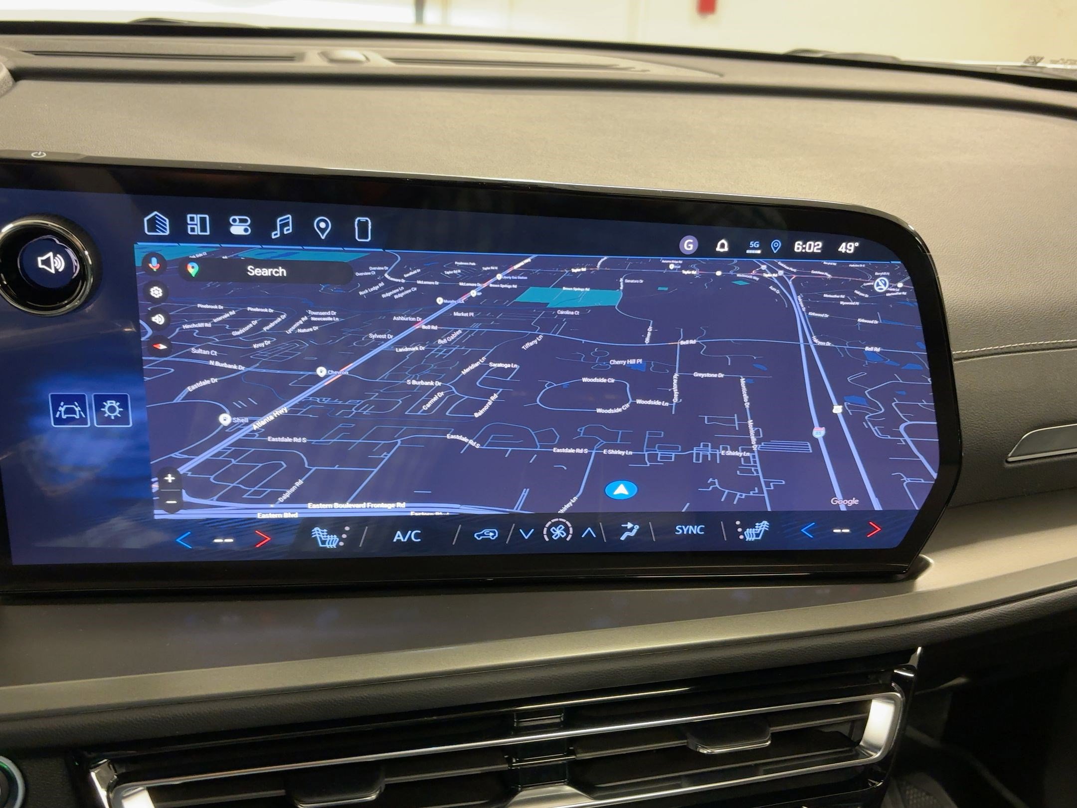 2026 Chevrolet Traverse LT - Photo 25