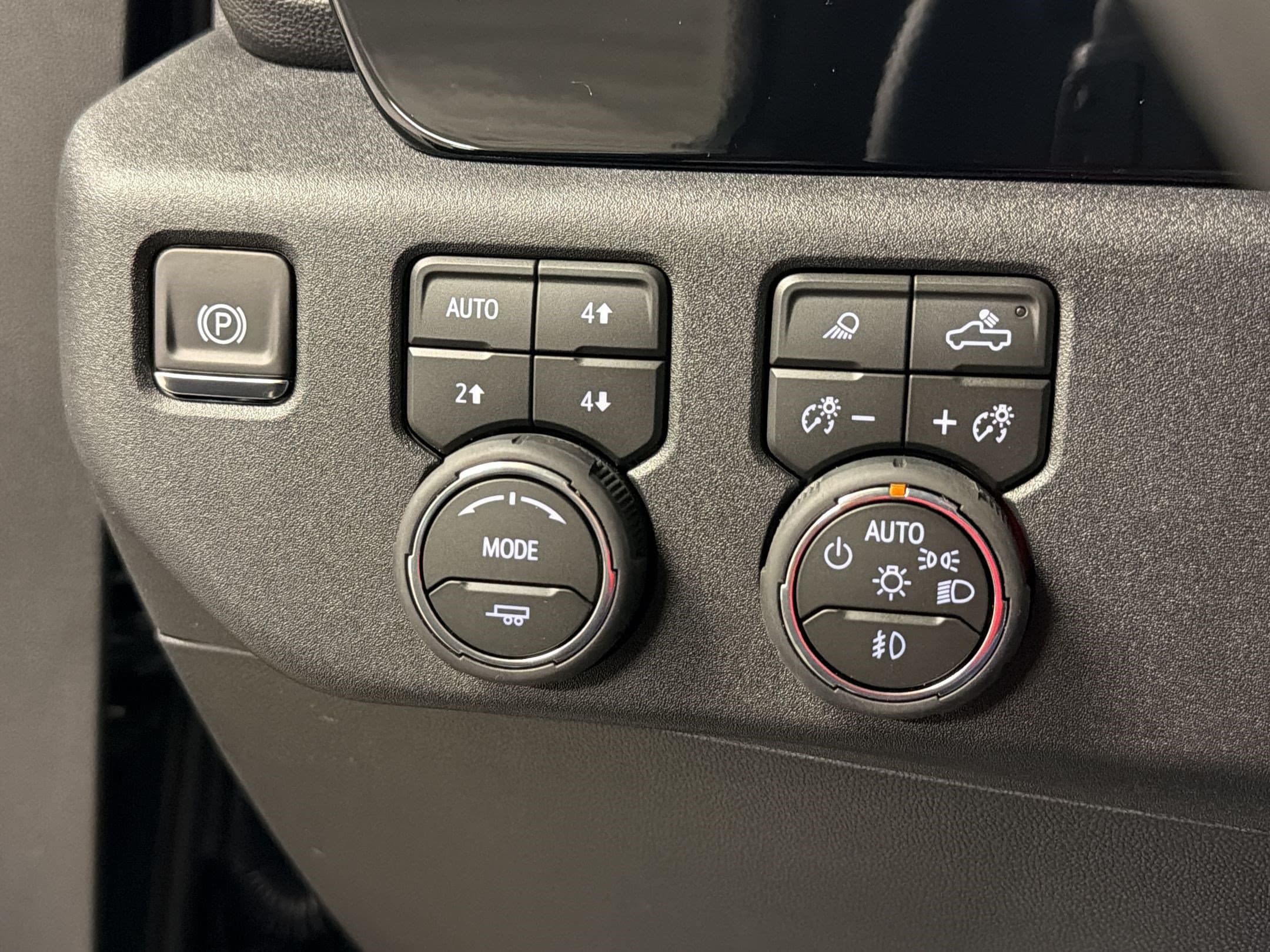 2026 Chevrolet Silverado 1500 LTZ - Photo 28