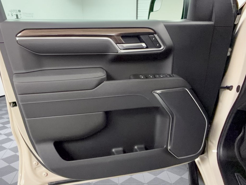 2026 Chevrolet Silverado 1500 RST - Photo 14