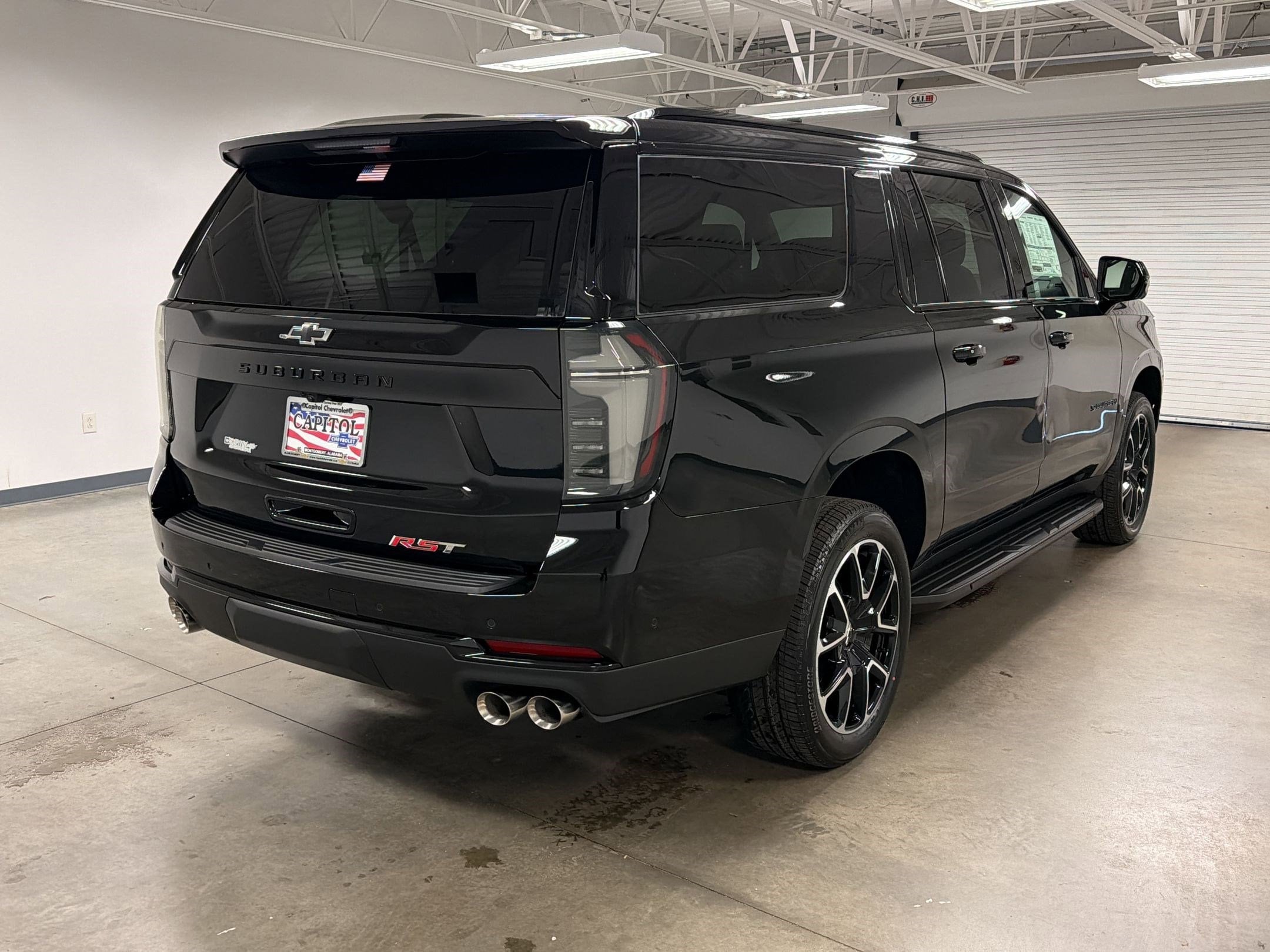 2026 Chevrolet Suburban RST photo 6