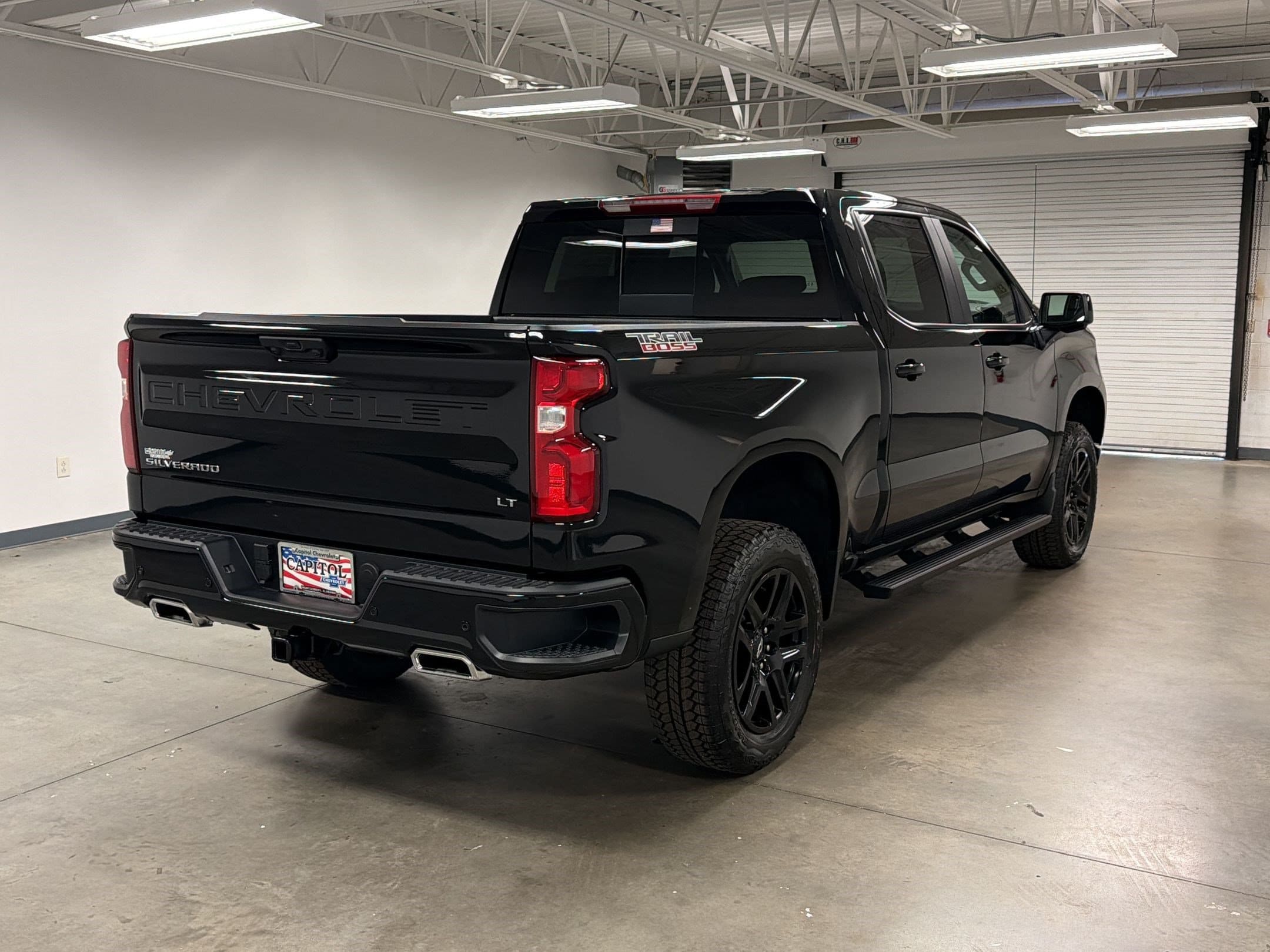2026 Chevrolet Silverado 1500 LT Trail Boss - Photo 8
