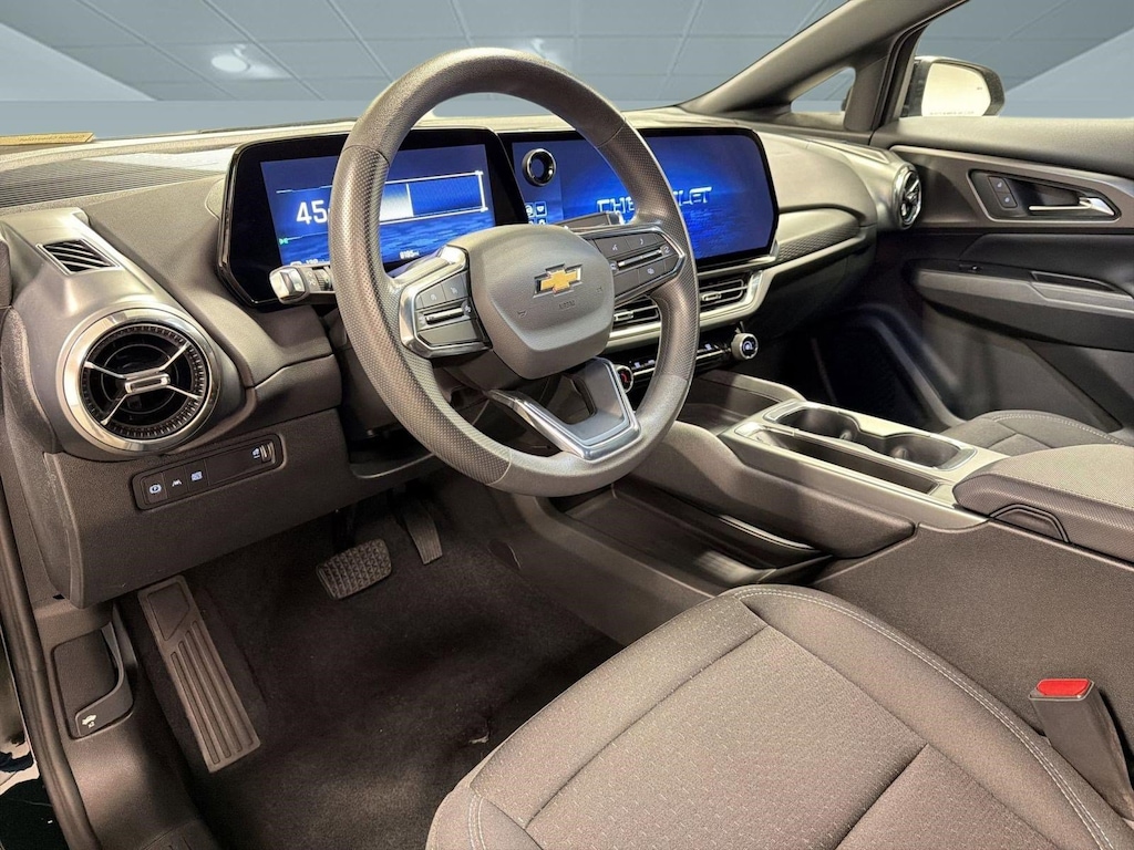 Used 2025 Chevrolet Equinox EV LT SUV