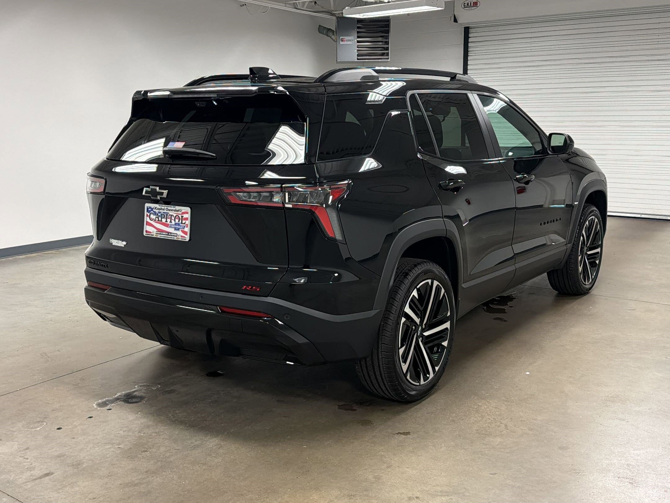 2026 Chevrolet Equinox RS photo 3