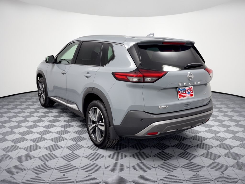Used 2023 Nissan Rogue SL FWD SUV