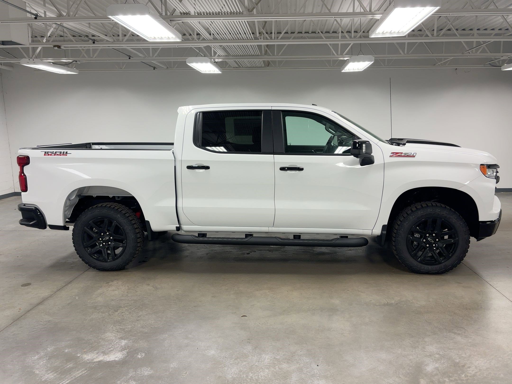 2026 Chevrolet Silverado 1500 LT Trail Boss photo 5