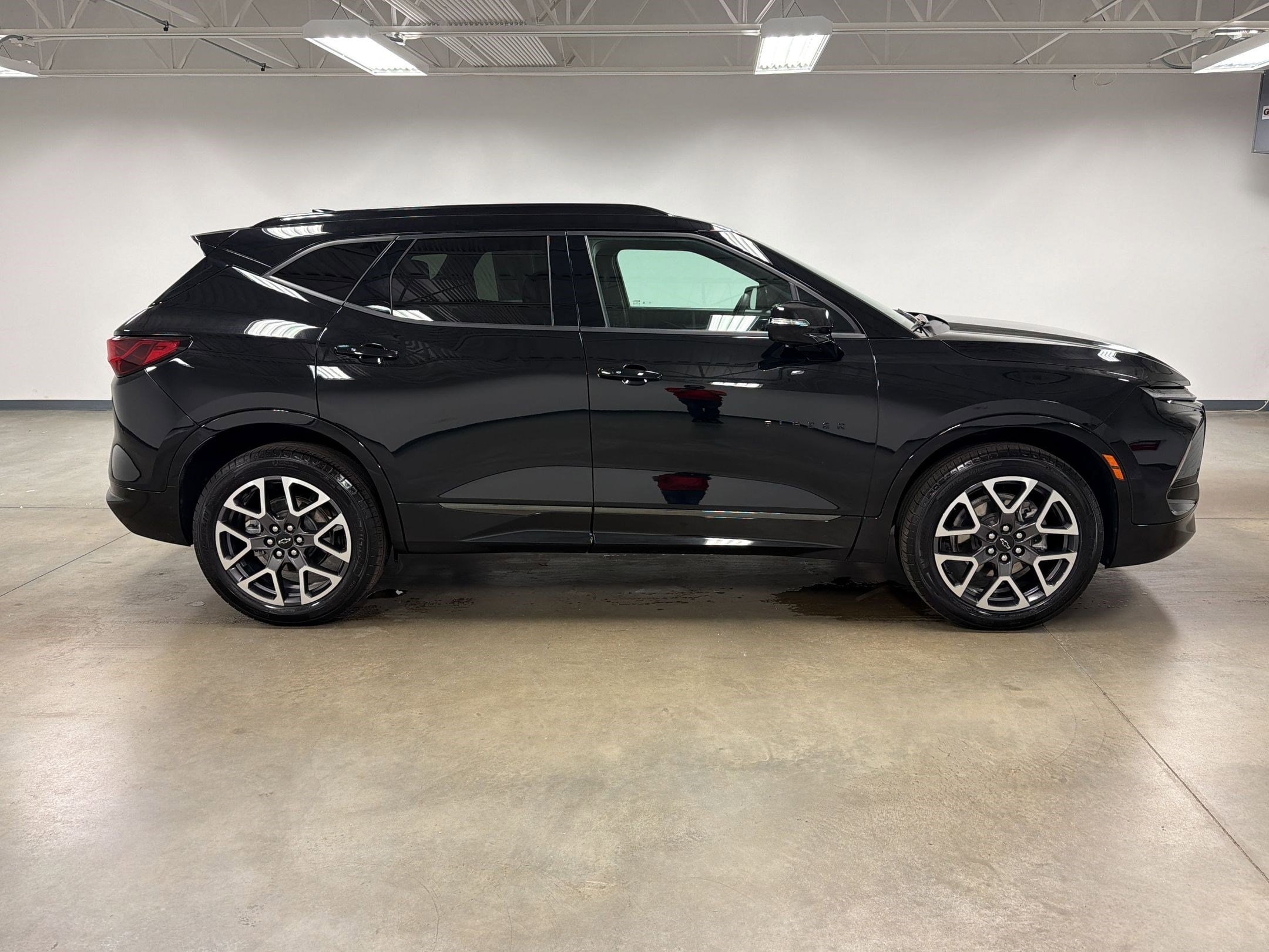 2025 Chevrolet Blazer RS photo 6