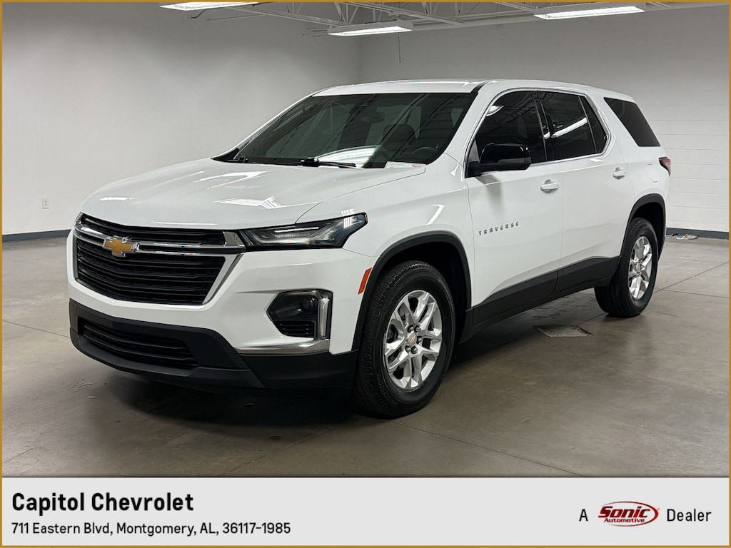 Used 2022 Chevrolet Traverse LS SUV