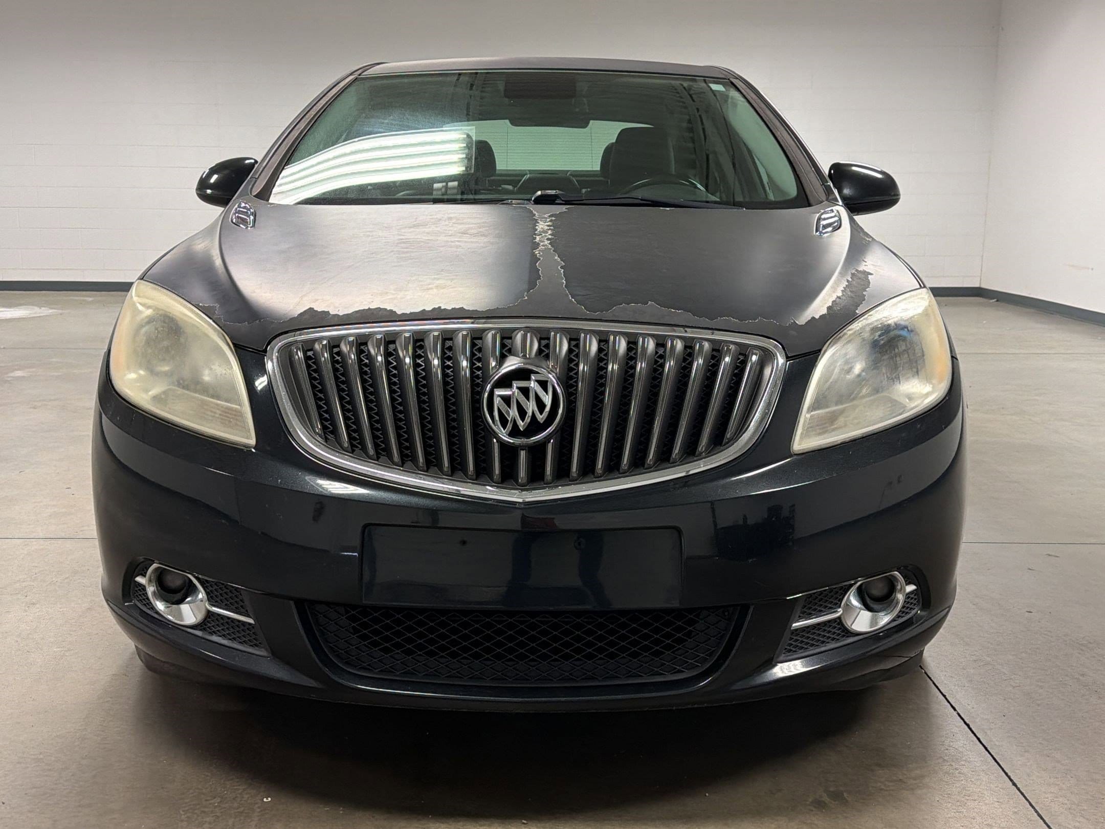 Verano Leather Group Car