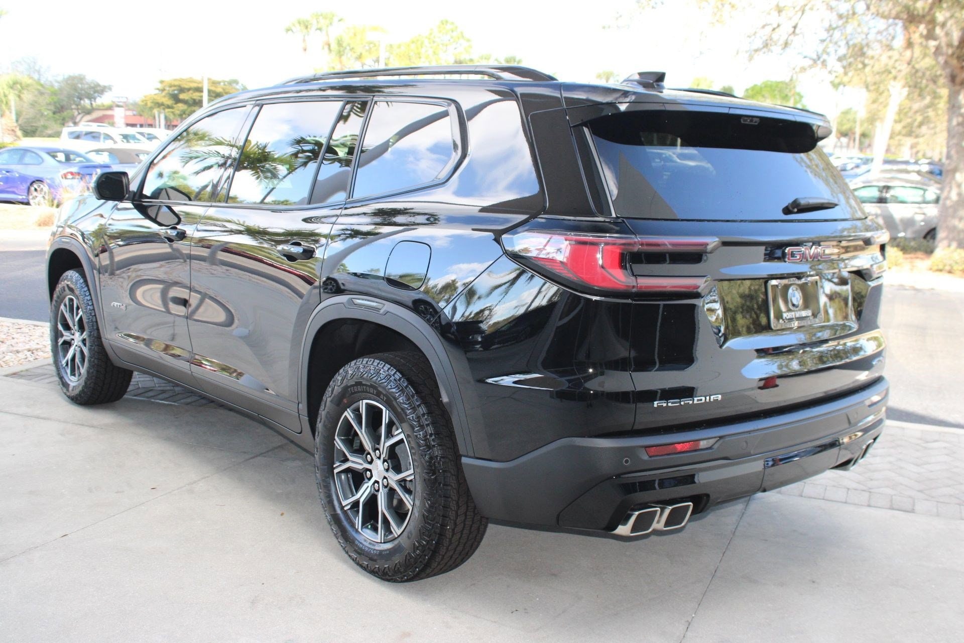 2026 GMC Acadia AT4 photo 2