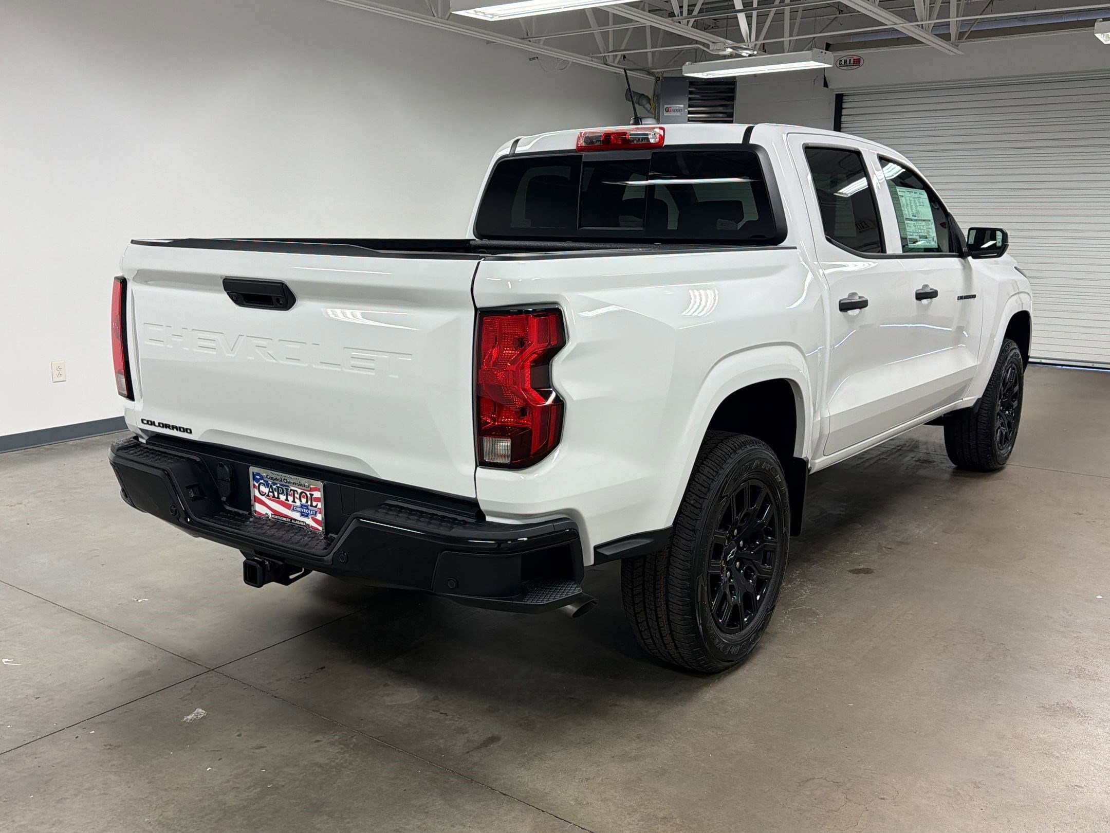 2026 Chevrolet Colorado WT photo 6