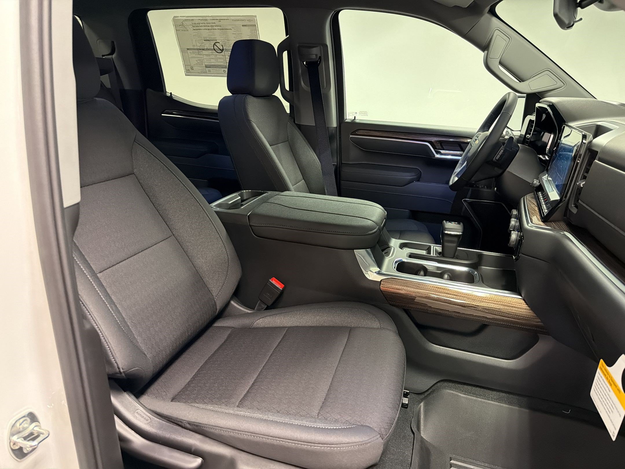 2026 Chevrolet Silverado 1500 LT - Photo 23