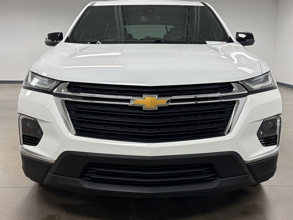 Used 2022 Chevrolet Traverse LS SUV