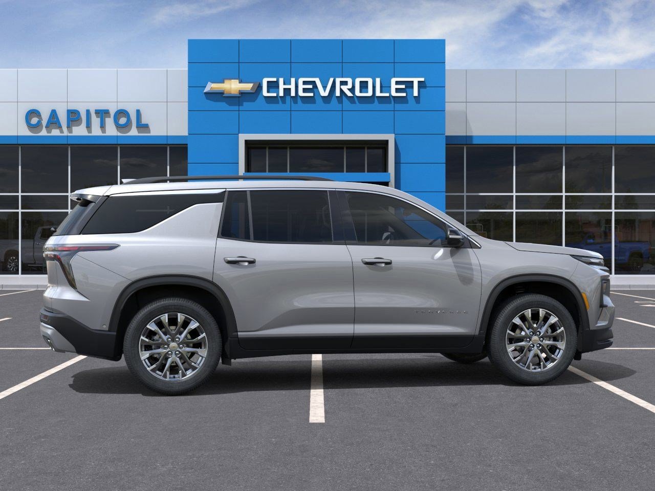 2026 Chevrolet Traverse LT photo 4