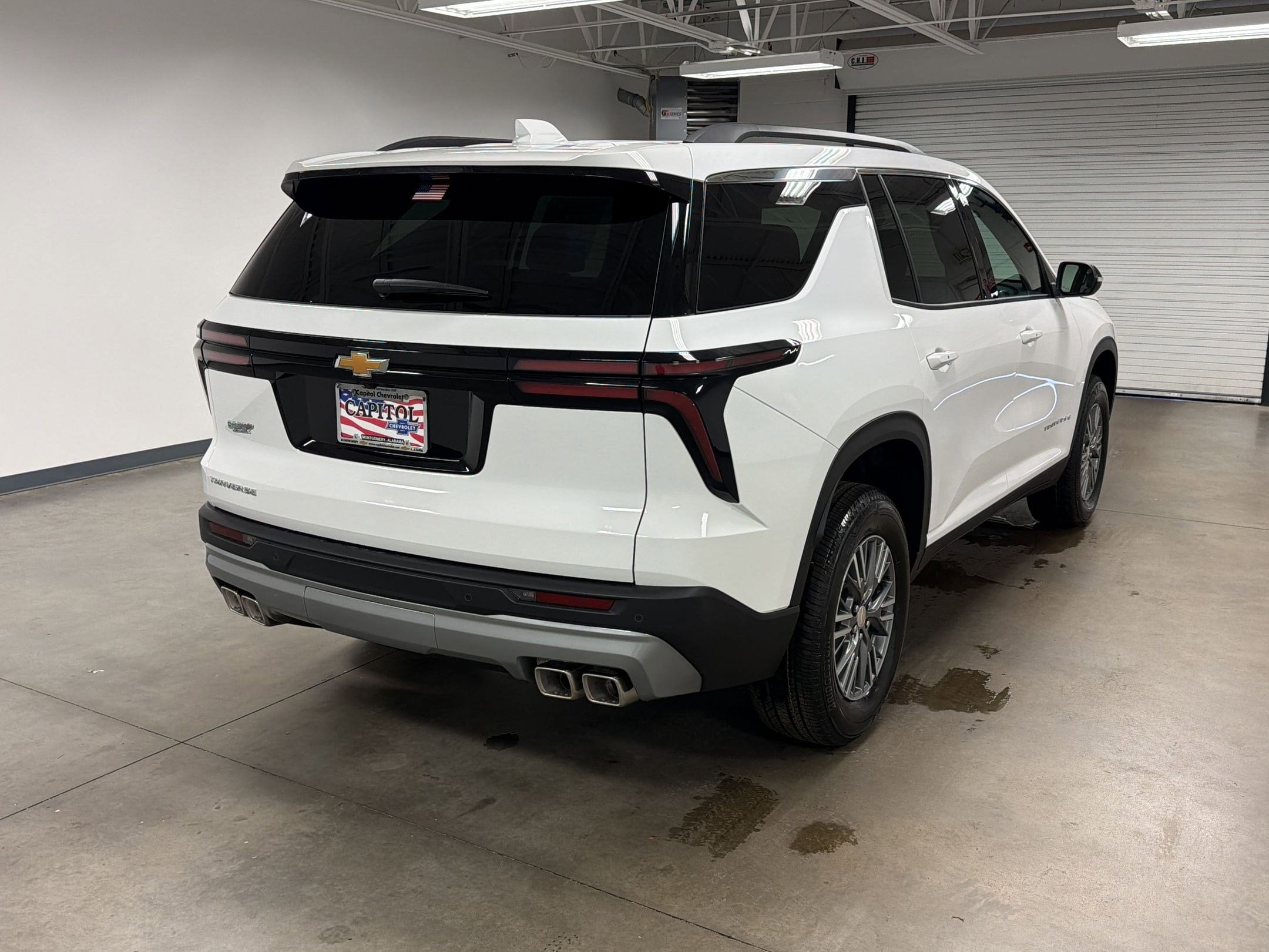 2026 Chevrolet Traverse LT photo 6